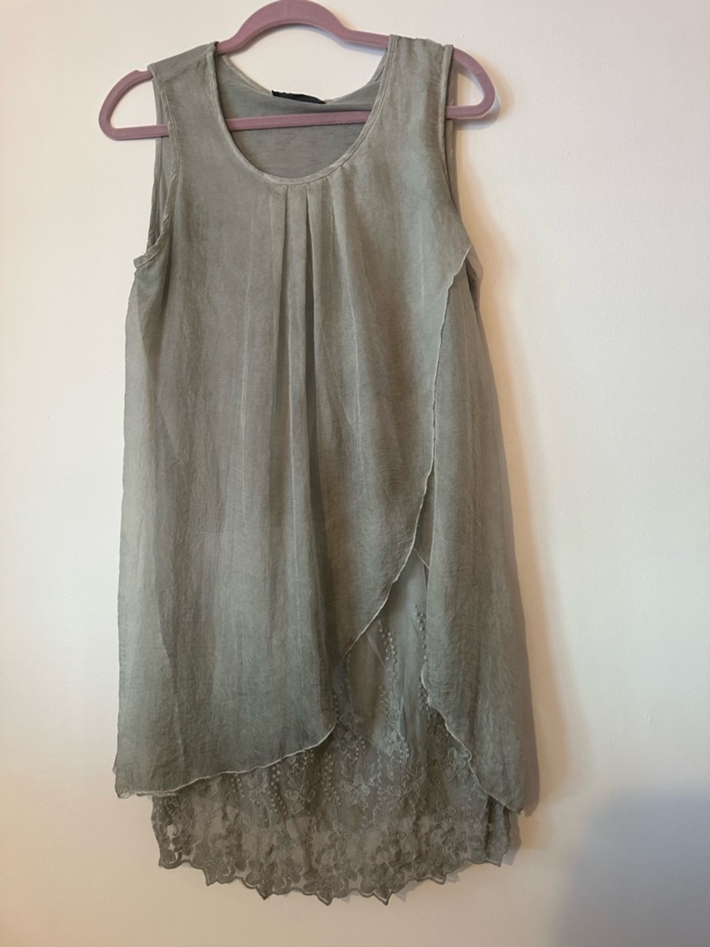 Minkas Sleeveless Layered Lace Hem 2 piece sleeveless top & legging -Sage Green